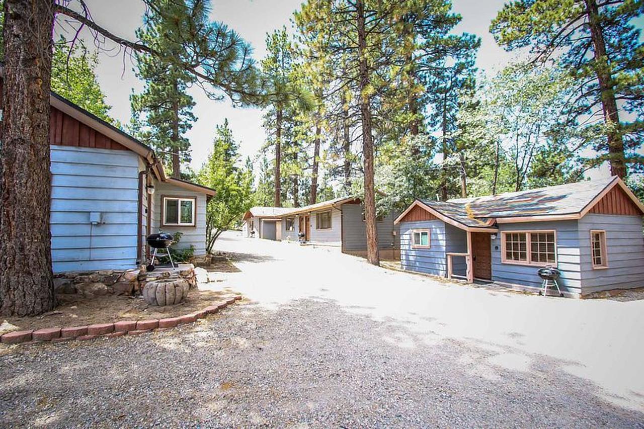 Fox 'N Bear Cottages Big Bear Lake Exterior photo